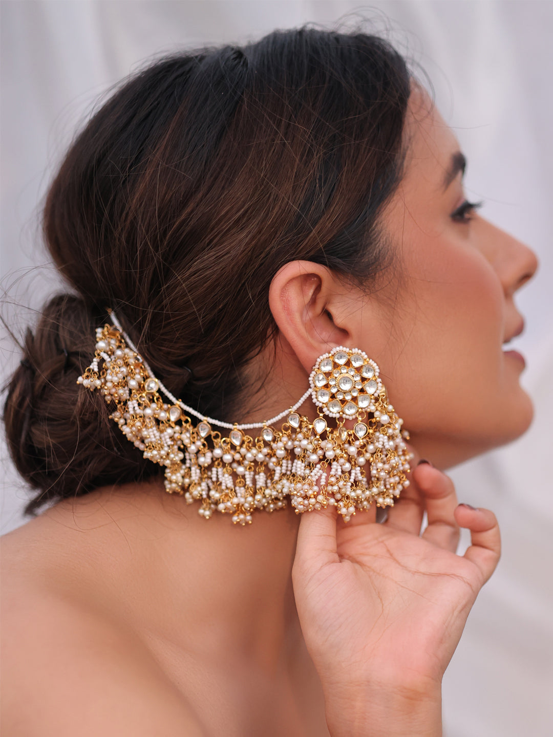 White Serenity Eternal Pachi Kundan Earchain