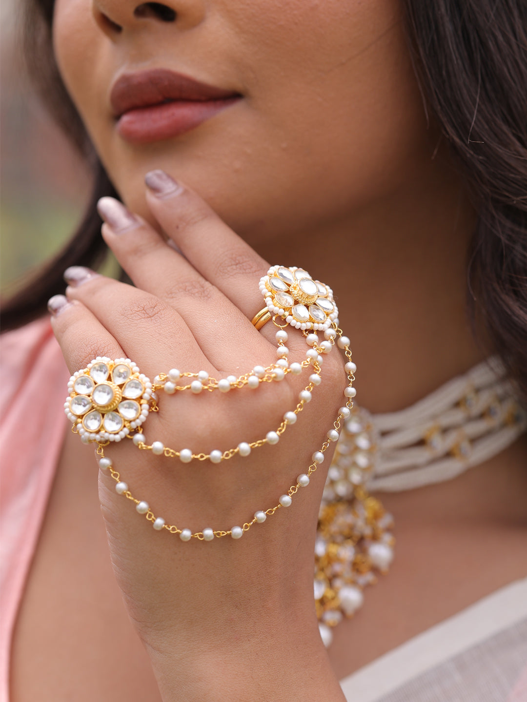 Eshmi Lustrous Pearl And Kundan Grace Ring