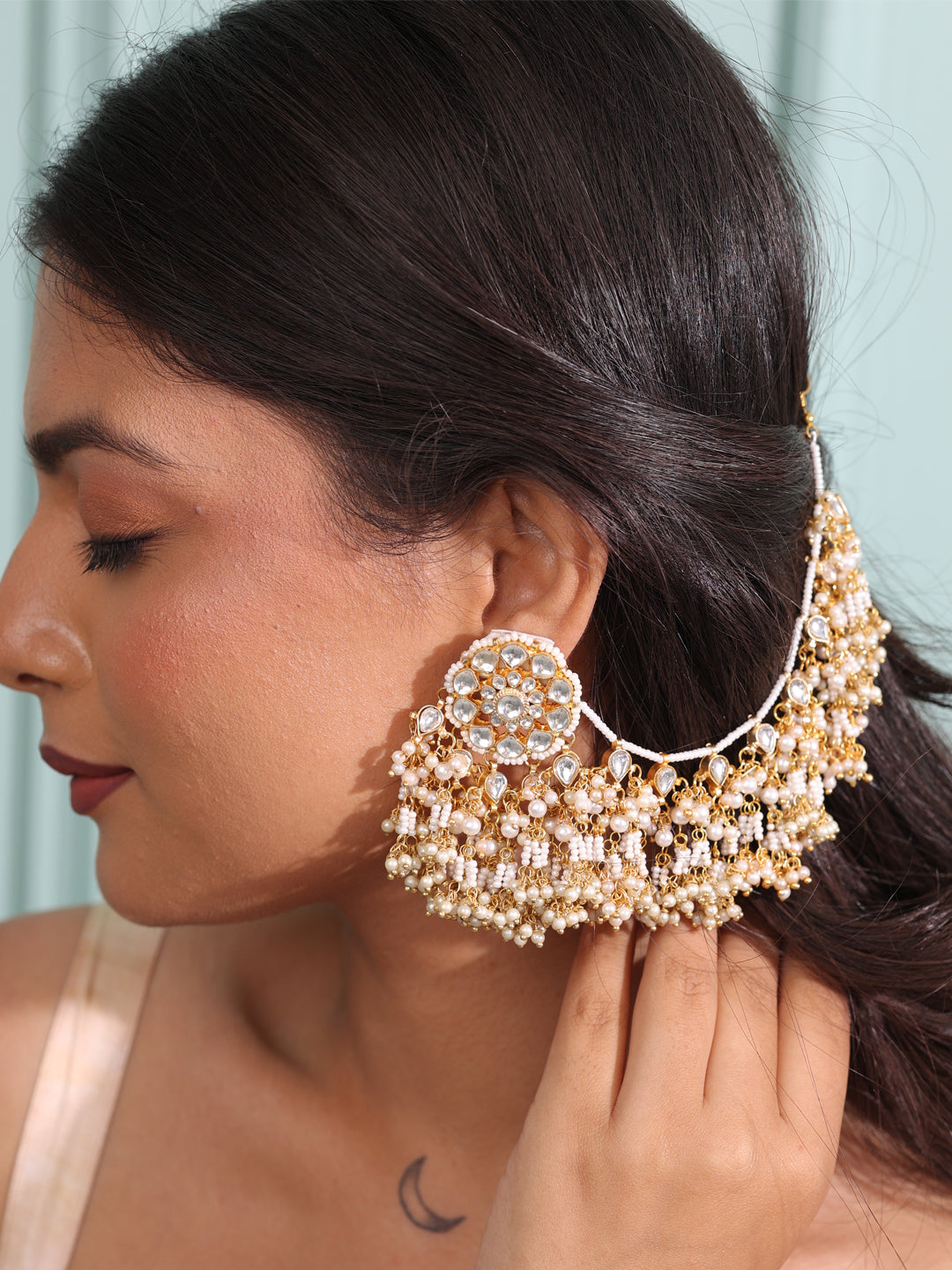 White Serenity Eternal Pachi Kundan Earchain