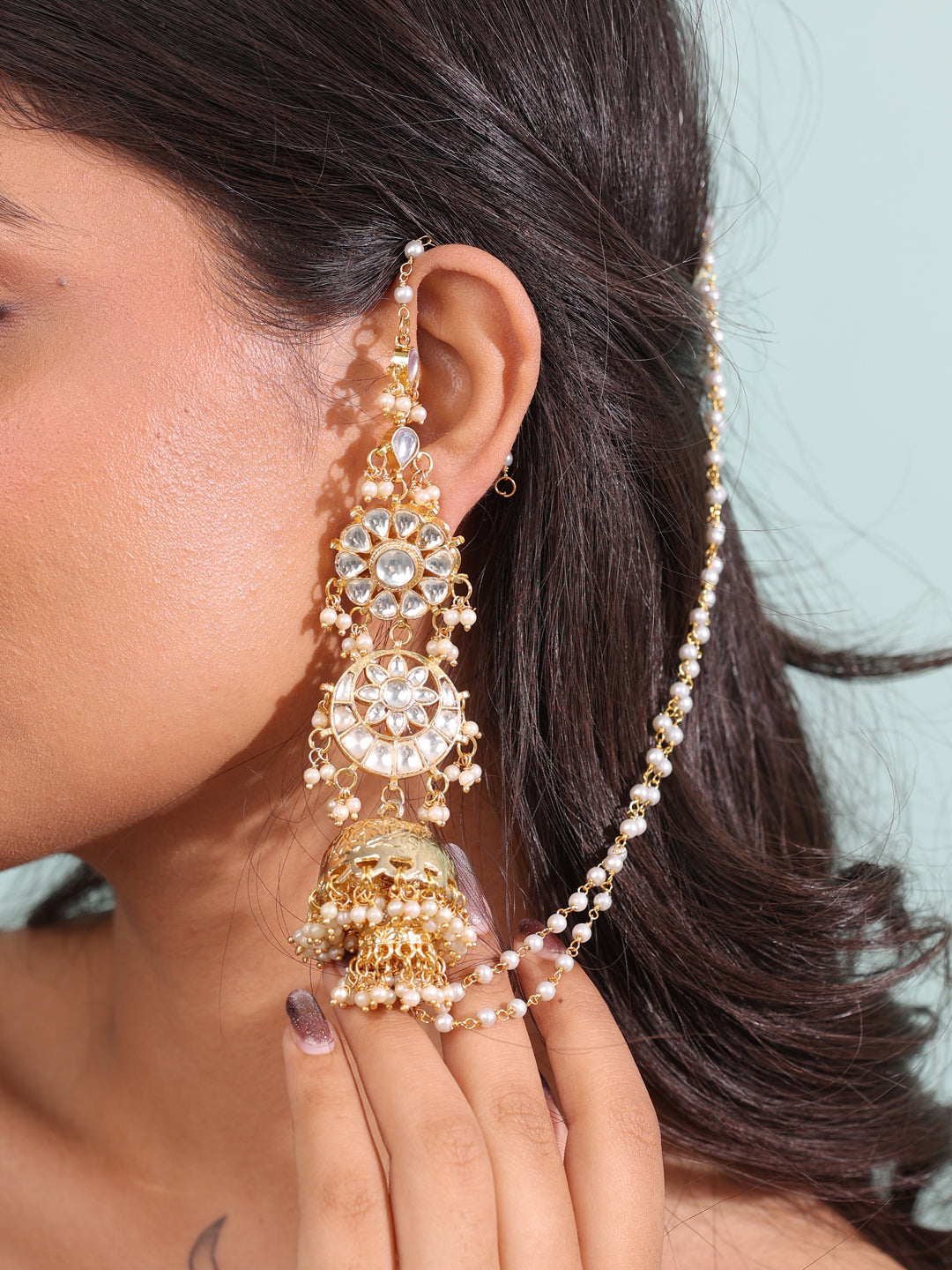 Zyara Majestic Grace Pachi Kundan Earchain