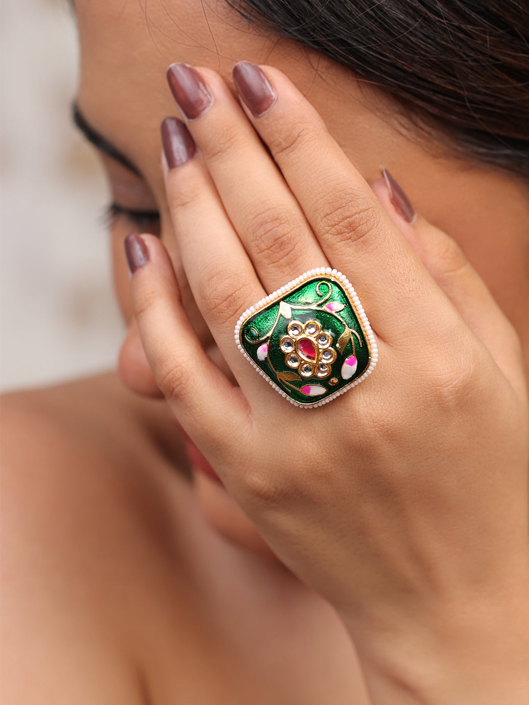 Emerald Echo Ring