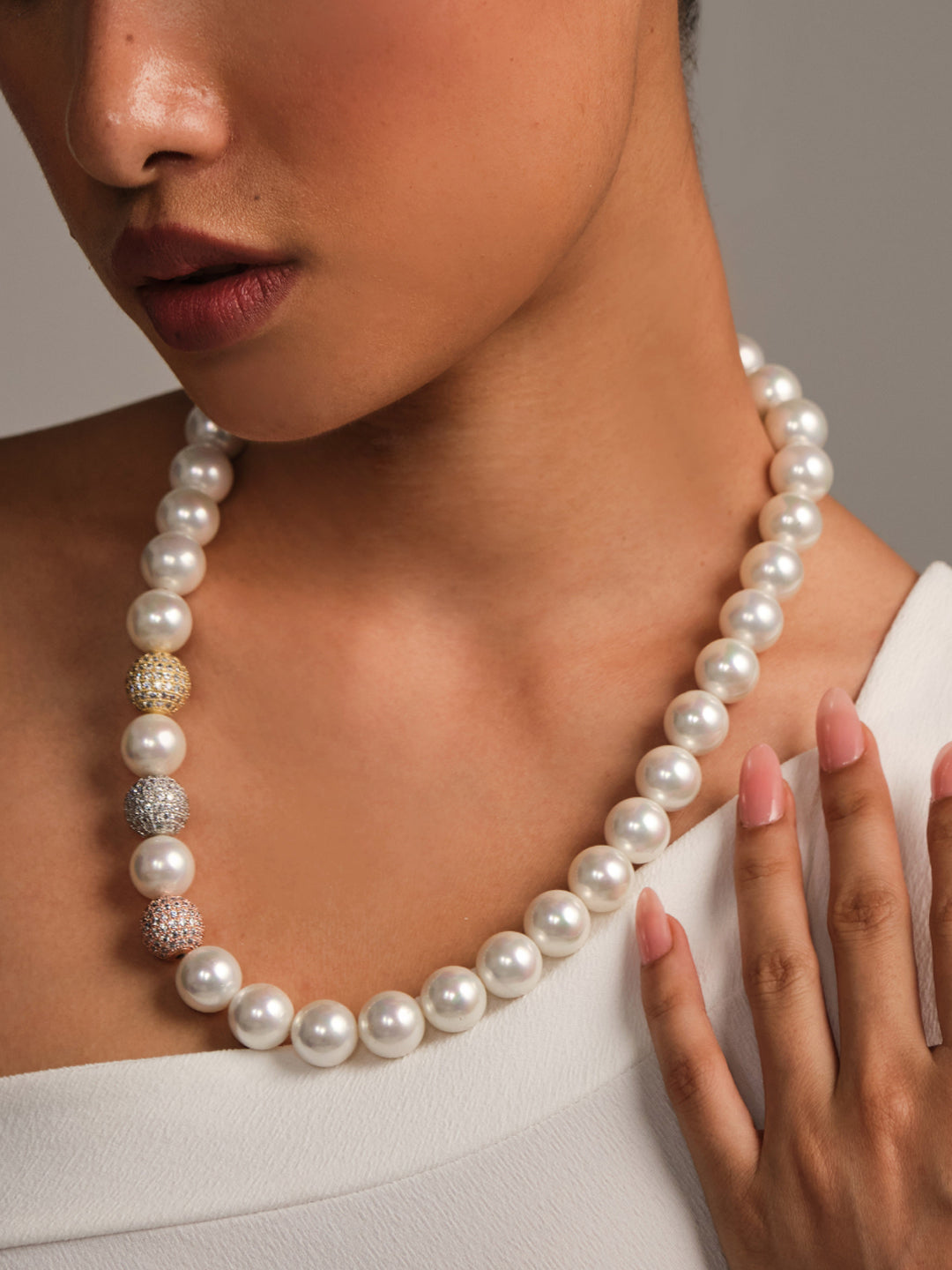 Serene Glow Pearl Necklace