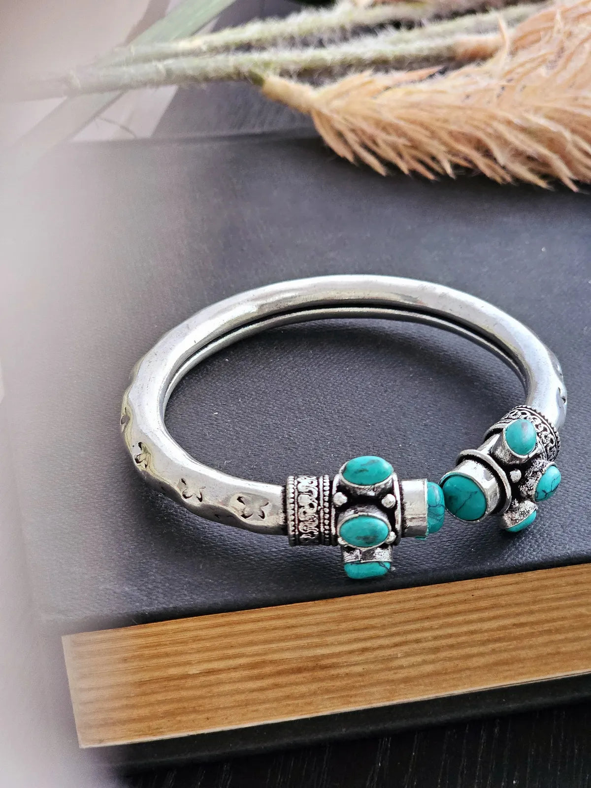 Aaranya Ocean Bliss Turquoise Silver Kada