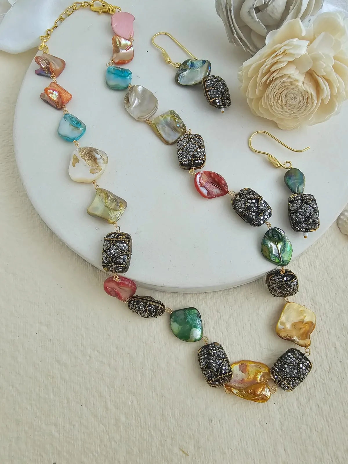 Raina Ethereal Shine Mother-Of-Pearl Necklace Set