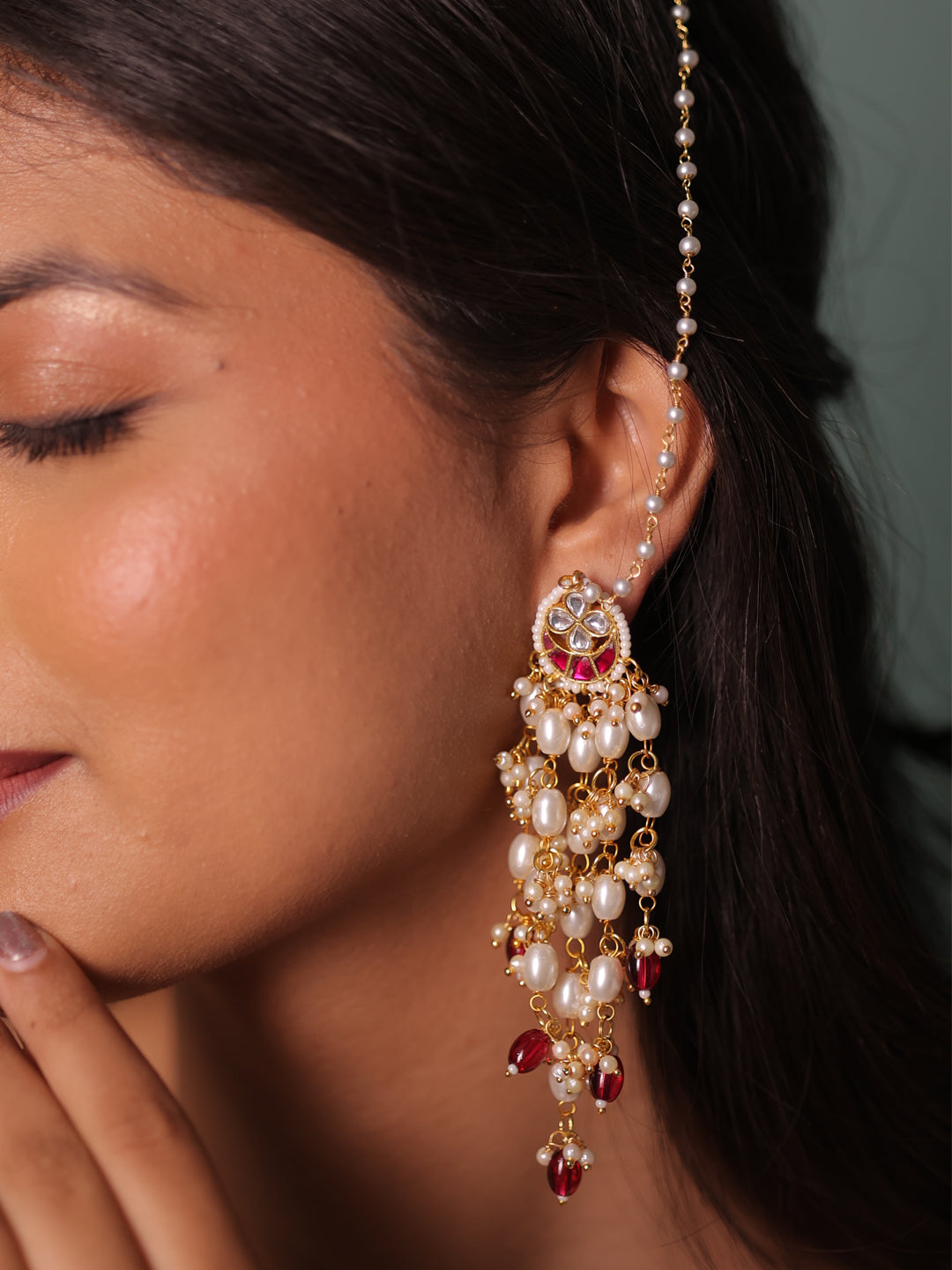 Anvika Enchanted Heritage Pachi Kundan Stud Earchain