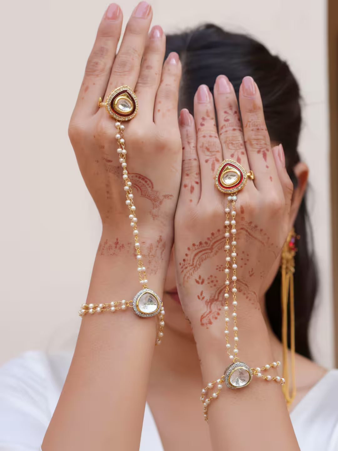 Royal Radiance Kundan Hathphool (Pair)