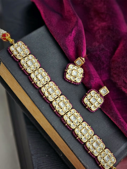 Royal Radiance Mojonight Choker Set