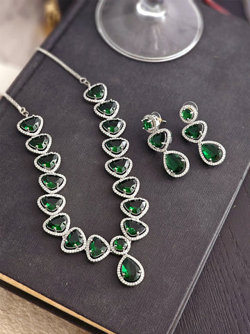 Forest Glimmer Necklace Set