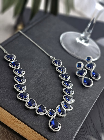Blue Majesty Necklace Set