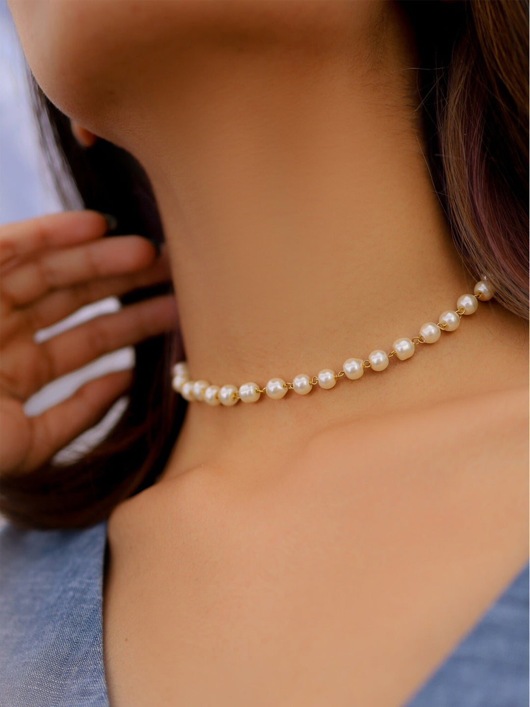 Nayra Natural Pearl Choker