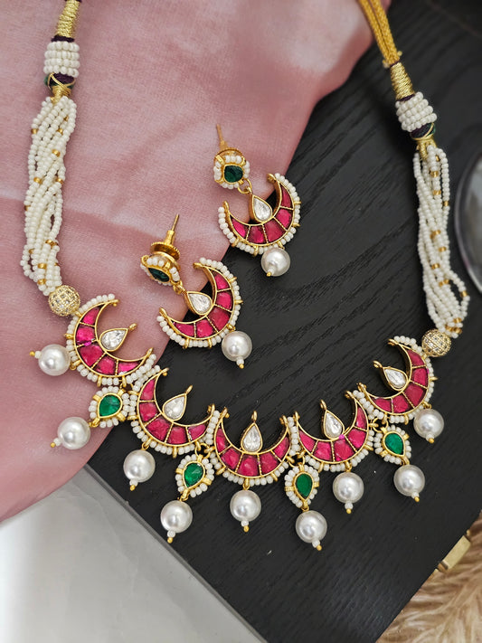 Yashika Radiant Pachi Kundan Regal Bloom Necklace Set
