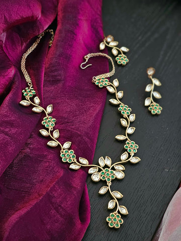 Ishani Blooming Petal and Verdant Leaf Harmony Jewelry Set