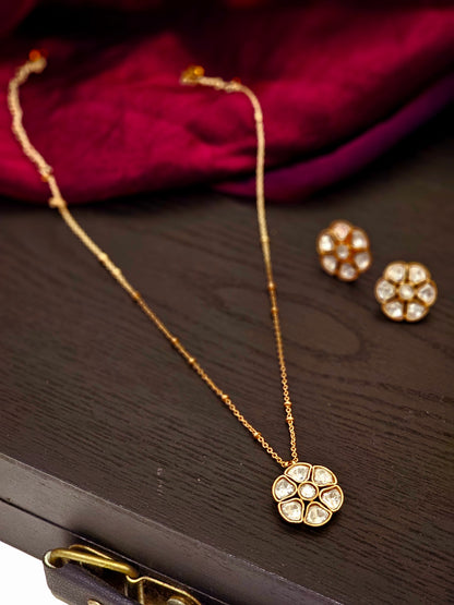 Jasmine Bloom Radiance Glow Pendant Necklace Set