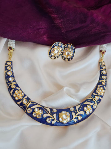 Blue Velvet Bloom Necklace Set