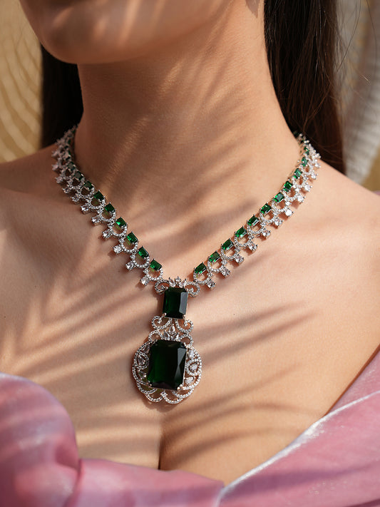 Emerald Enchantment Necklace And Earrings Set