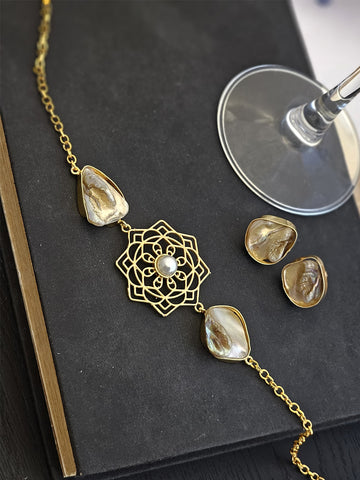 Anika Golden Blossom Mother Of Pearl Choker Set