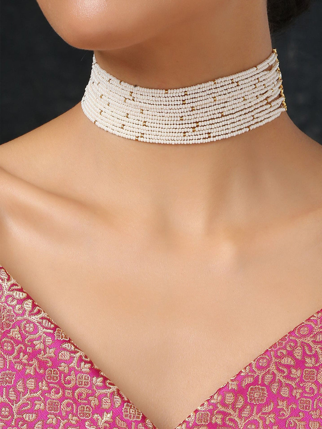 Saanvi Jecko Pearl Choker