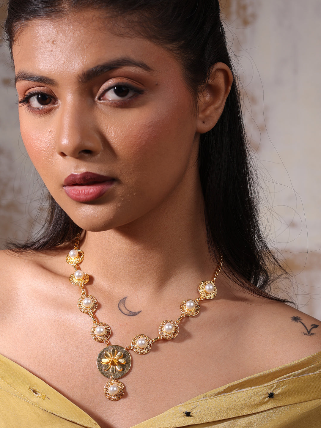 Amara Eternal Fleur Pearl Symphony Necklace