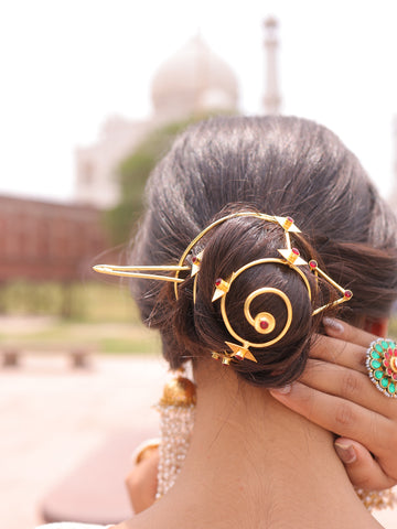Vivara Regal Brass Hair Bun Cage