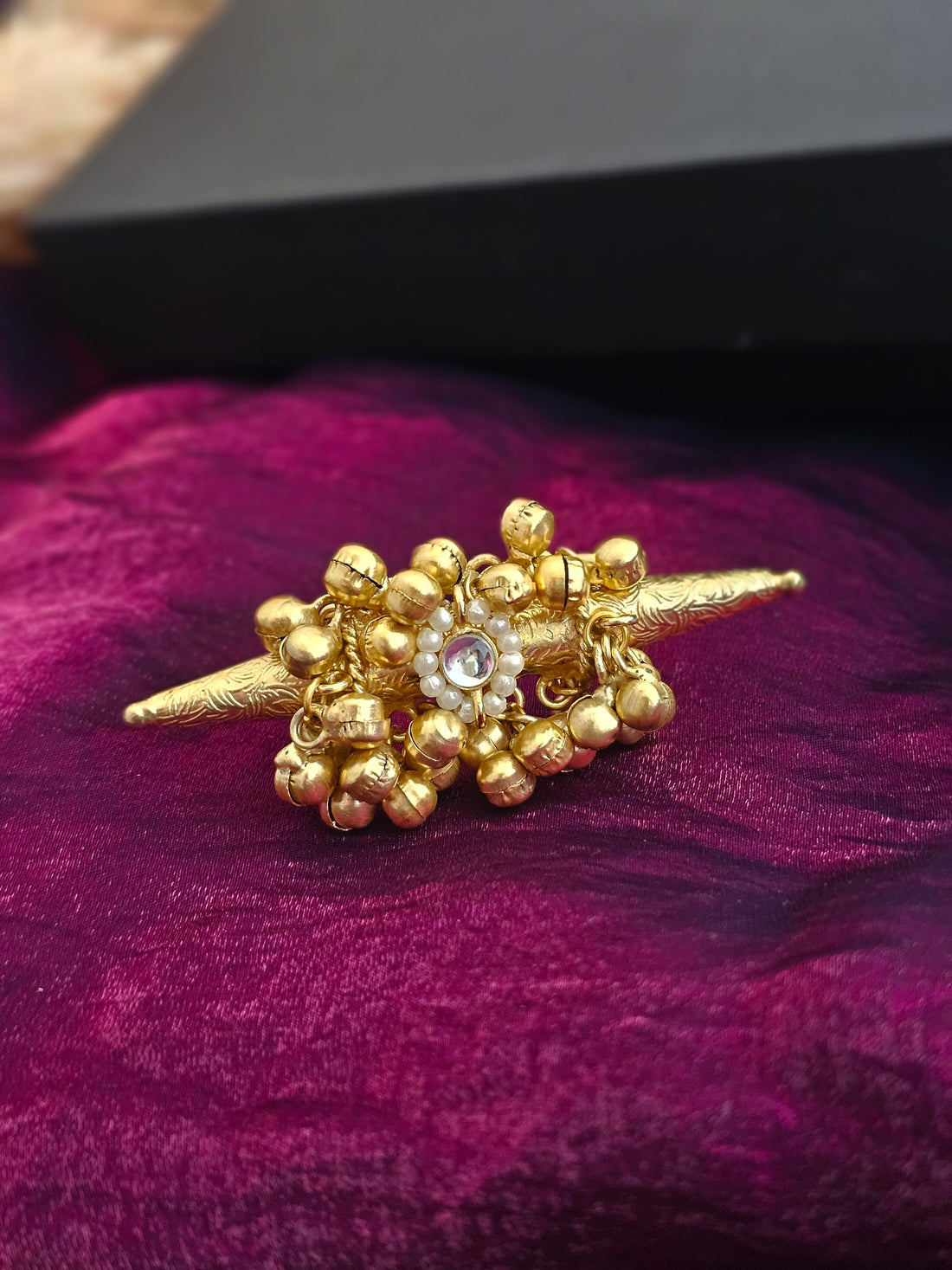 Heritage Jingle Bloom Ring