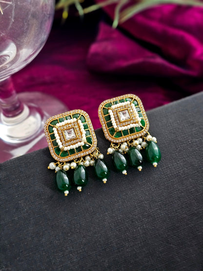 Meera Classi Studs