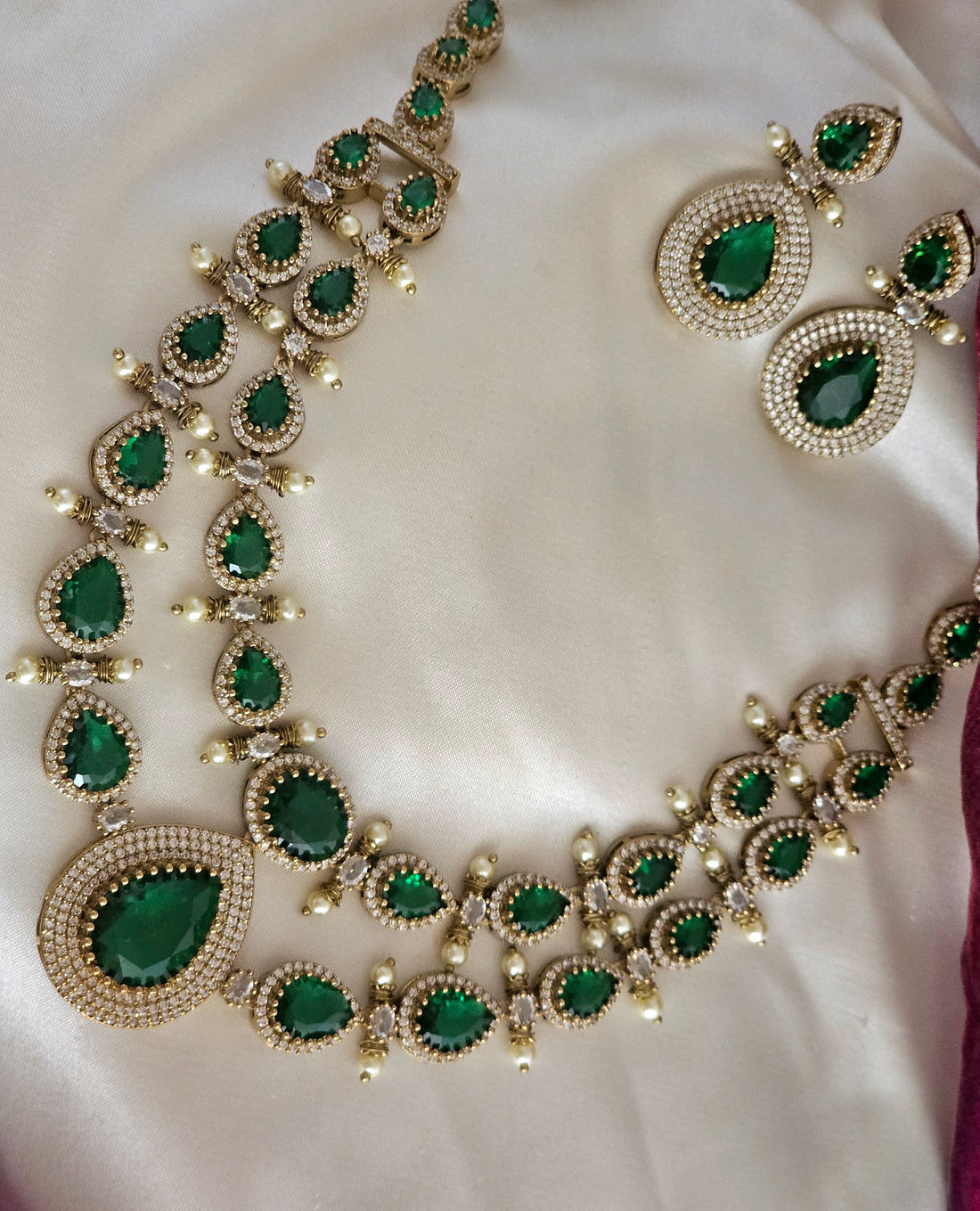 Emerald Majesty AD Necklace Set