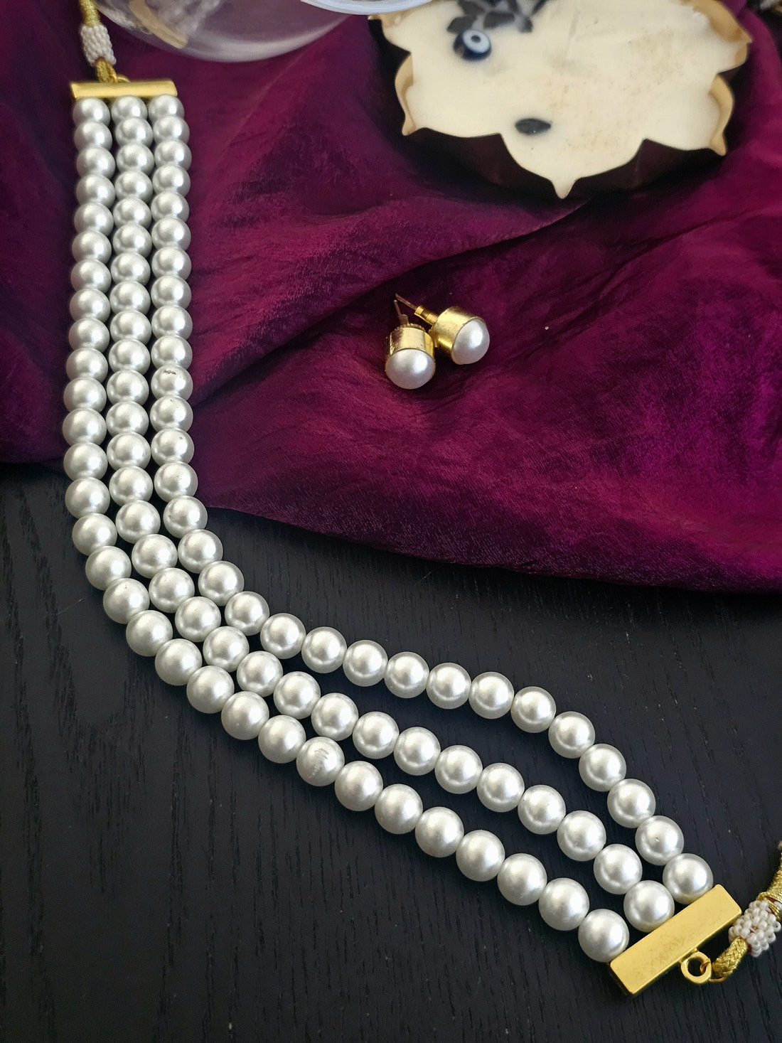 Timeless Glow Pearl Choker Set