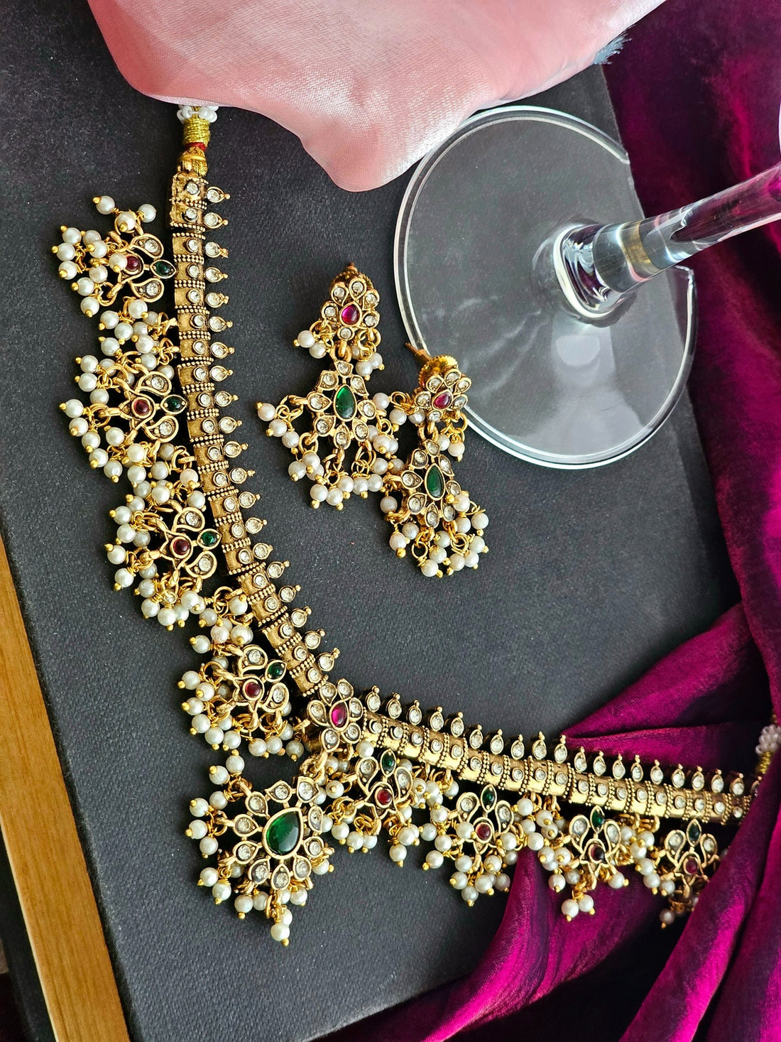 Rajvanshi Pearl Kundan Choker Set
