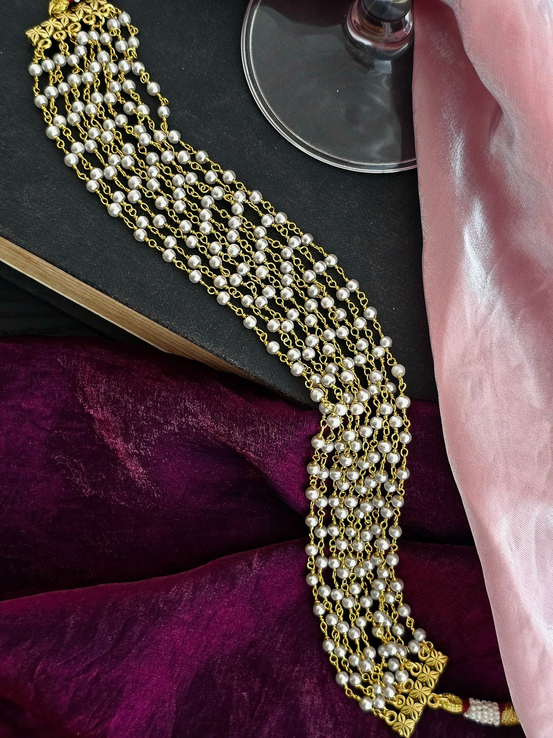 Samaira Timeless Opulent Pearl Embrace Choker Set