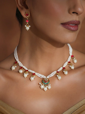 Aadhira Kundan & Pearl Set