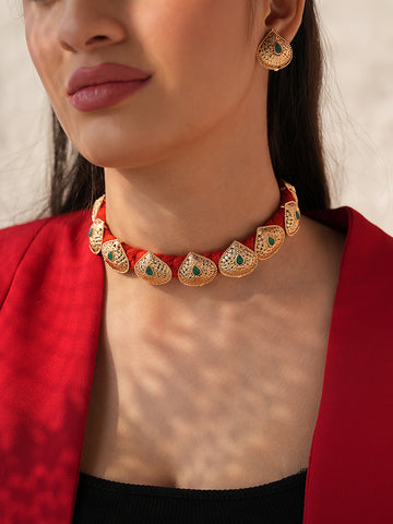 Eira Threaded Green Gemstone Choker Set