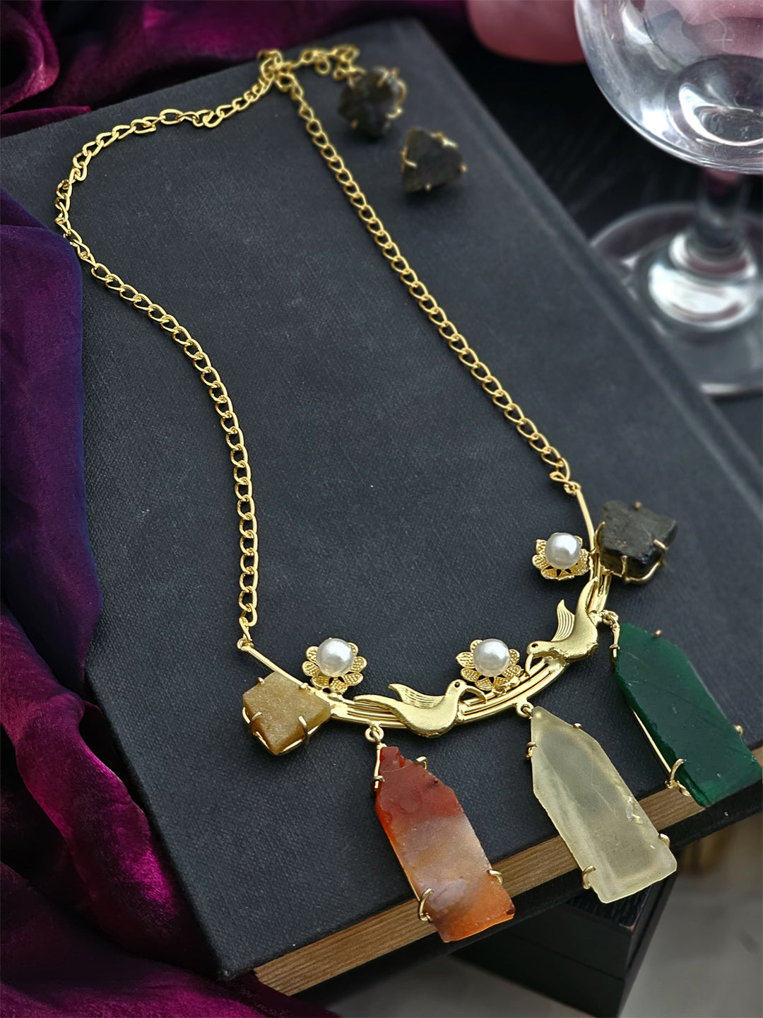 Ishani Luminous Trio Monalisa Necklace Set