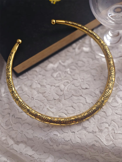 Meghana Gilded Lotus Hasuli Necklace