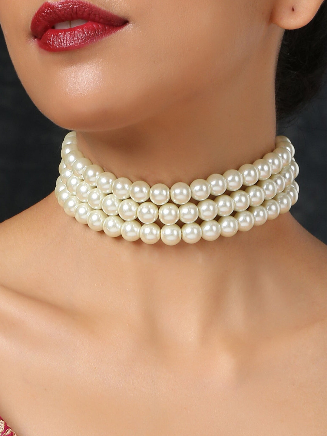 Amaira Triple Pearl Choker