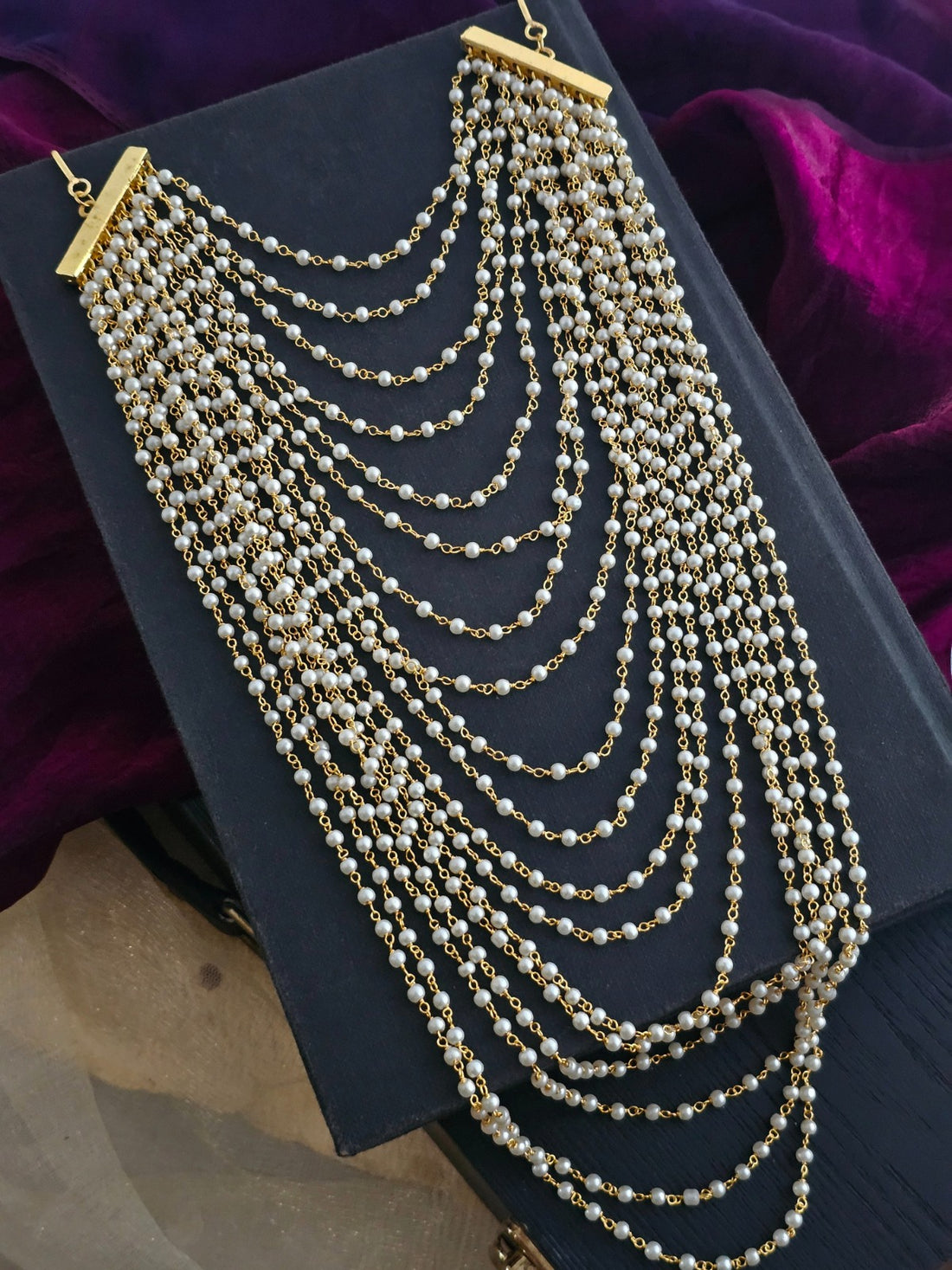 The Pearl Blossom Hairpiece