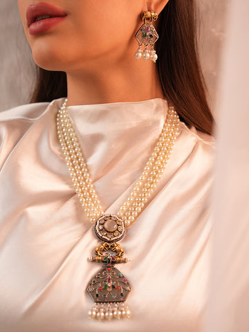 Naira Sophisticated Multi-Layered Necklace Set with Elephant Embellishment