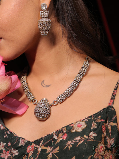 Golden Glow AD Necklace Set