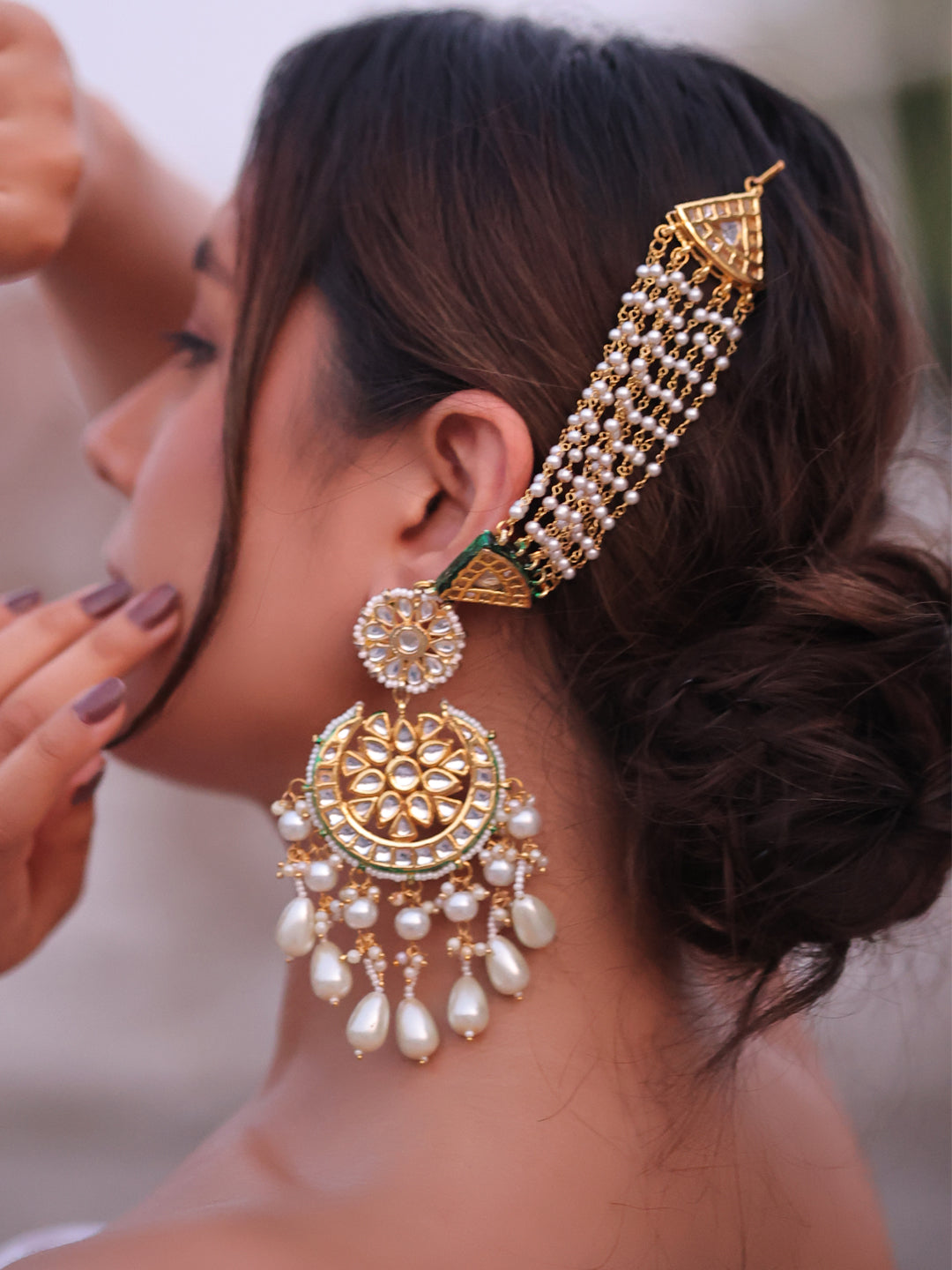 Noorani Enchanted Glow Kundan Regal Earrings