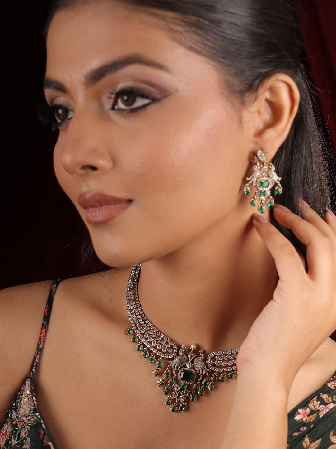 Radiant Brass AD Necklace Set