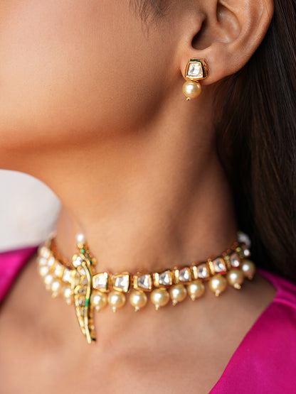 Avyana Radiant Kundan Bird Choker Set With Pearls