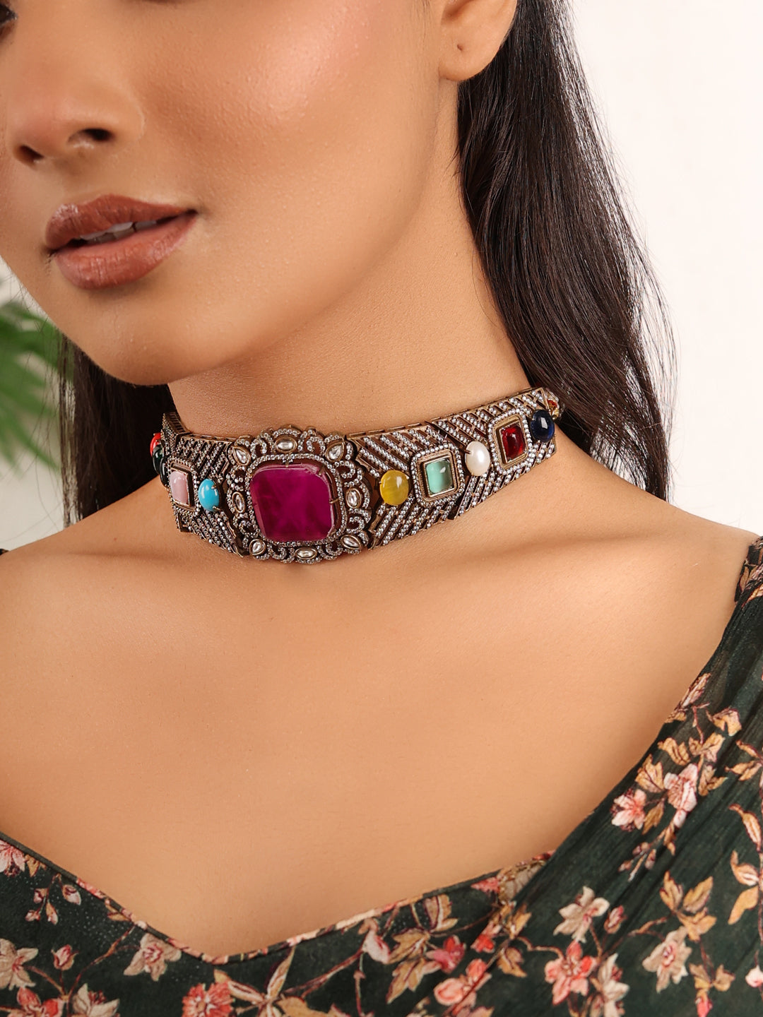 Radiant Grace AD Choker