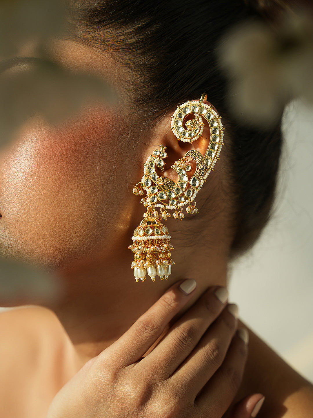 The Twinkle Pachi Ear Cuff