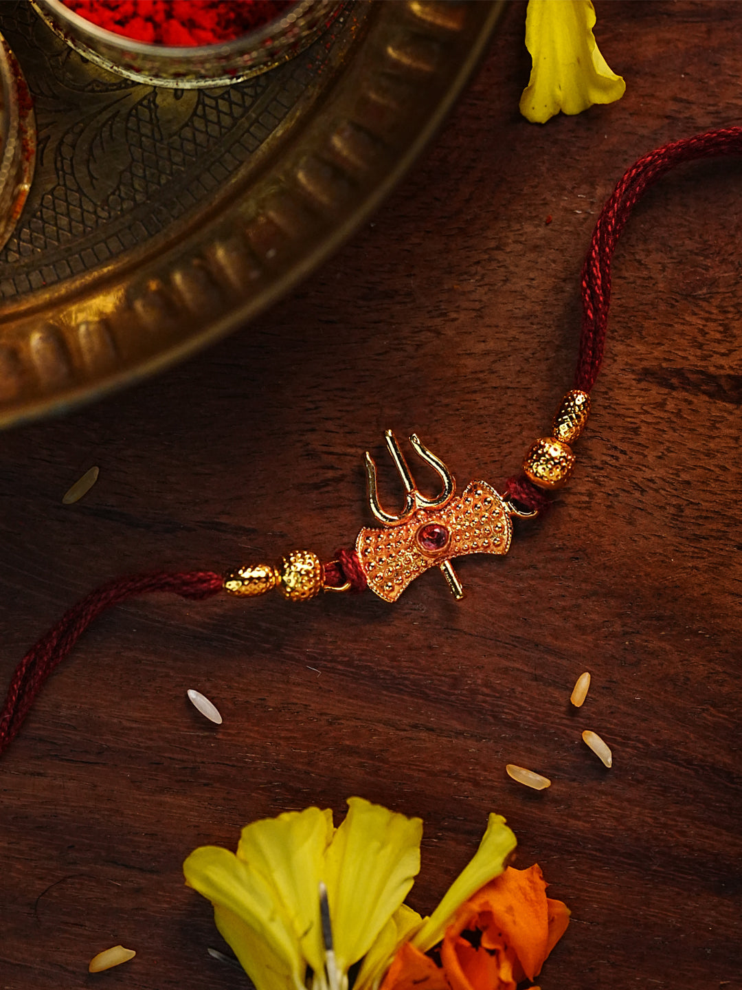 Trishakti Rakhi