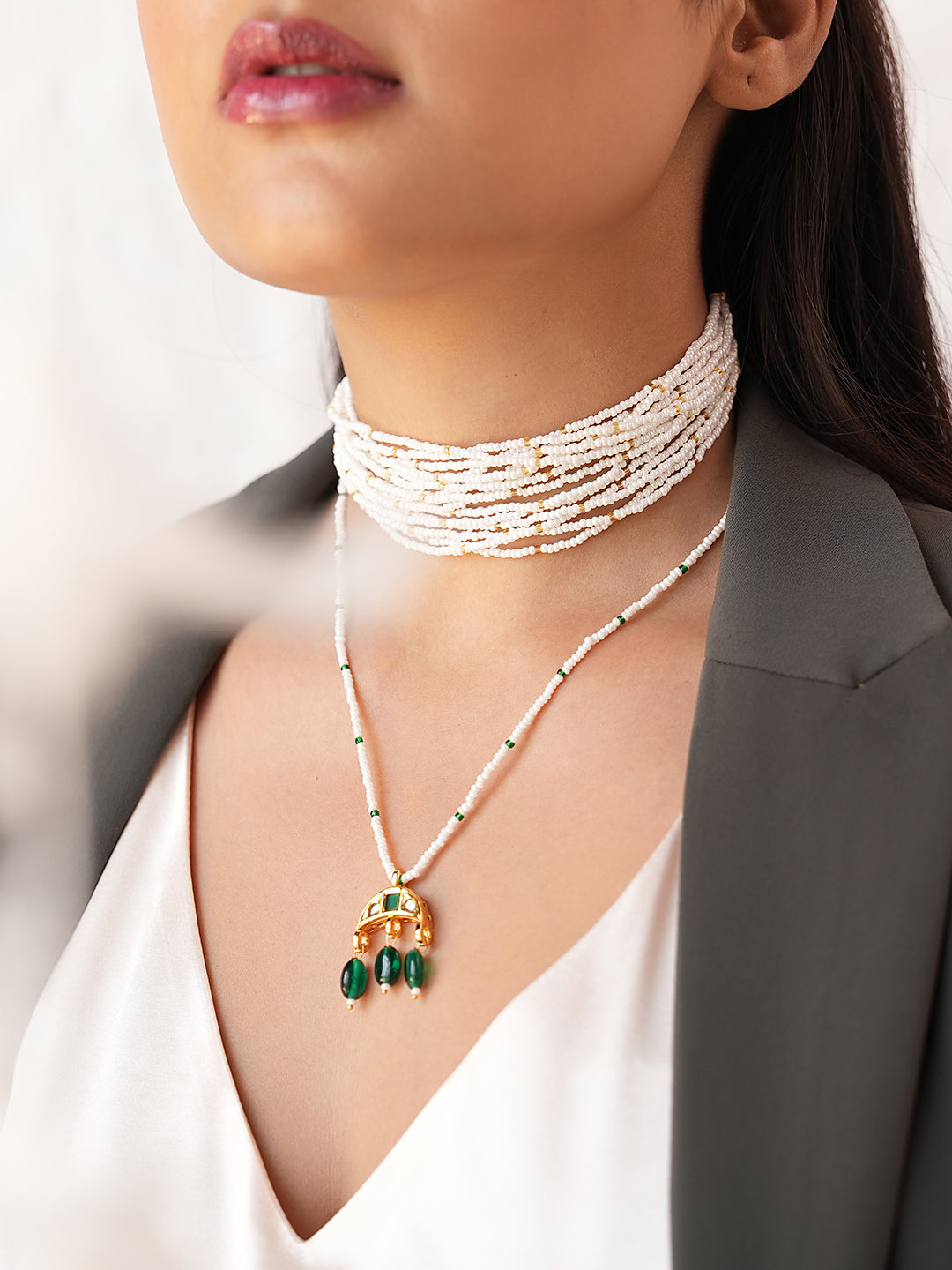 Leana White Beaded Choker & Pendant Combo