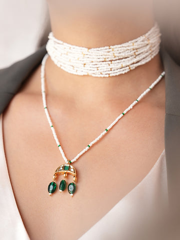 Leana White Beaded Choker & Pendant Combo