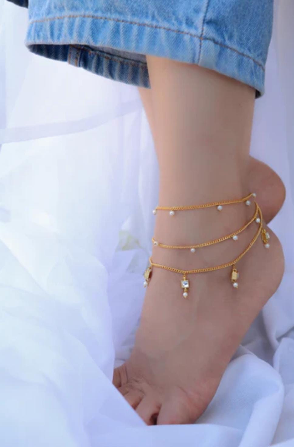 Aadhya Multilayered Pearl & Kundan Anklets