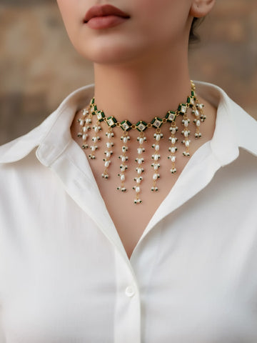 Glowvera Choker Necklace