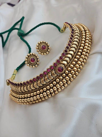 Kamaniya Necklace Set