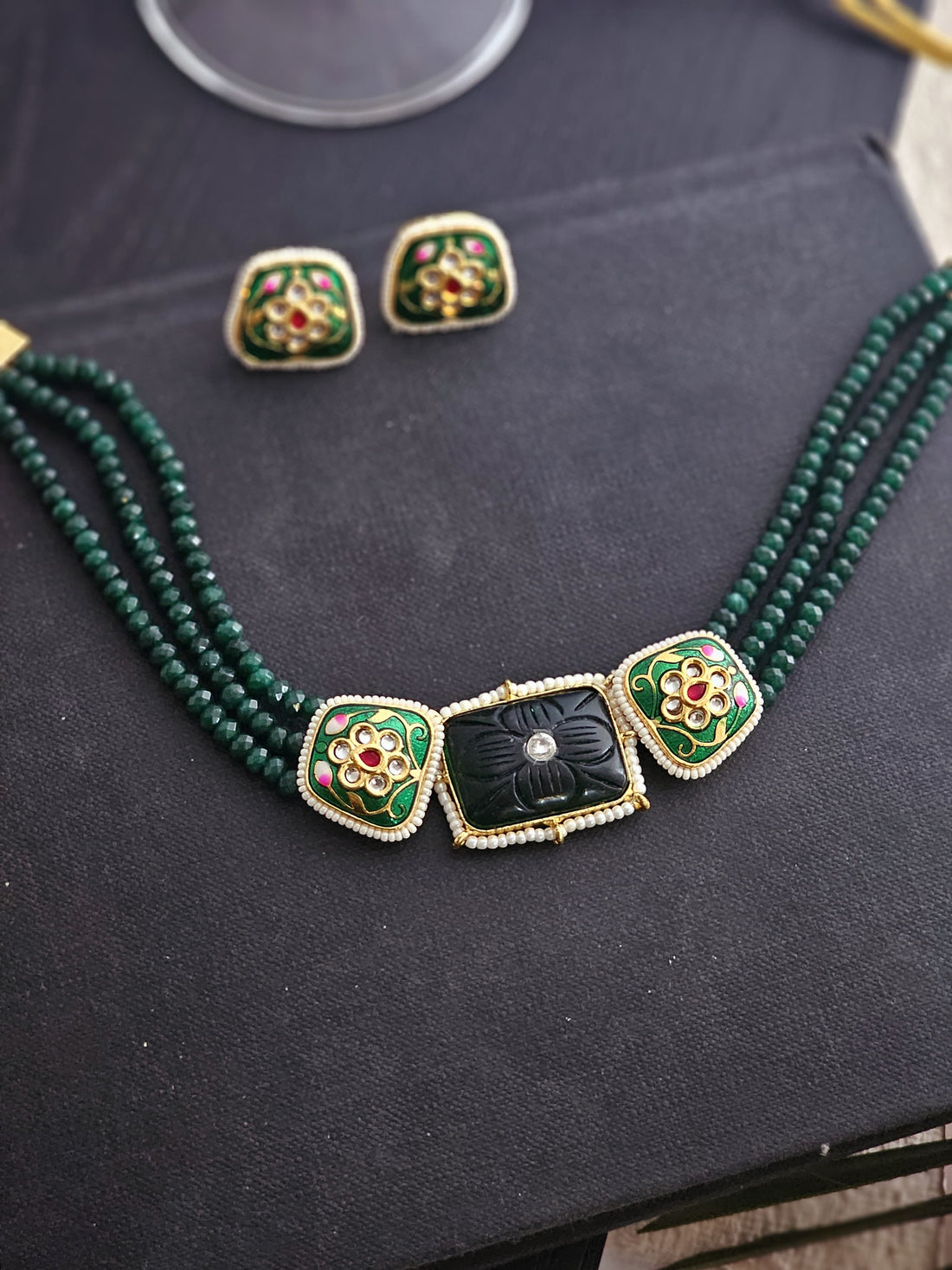 Emerald Blossom Onyx Necklace Set