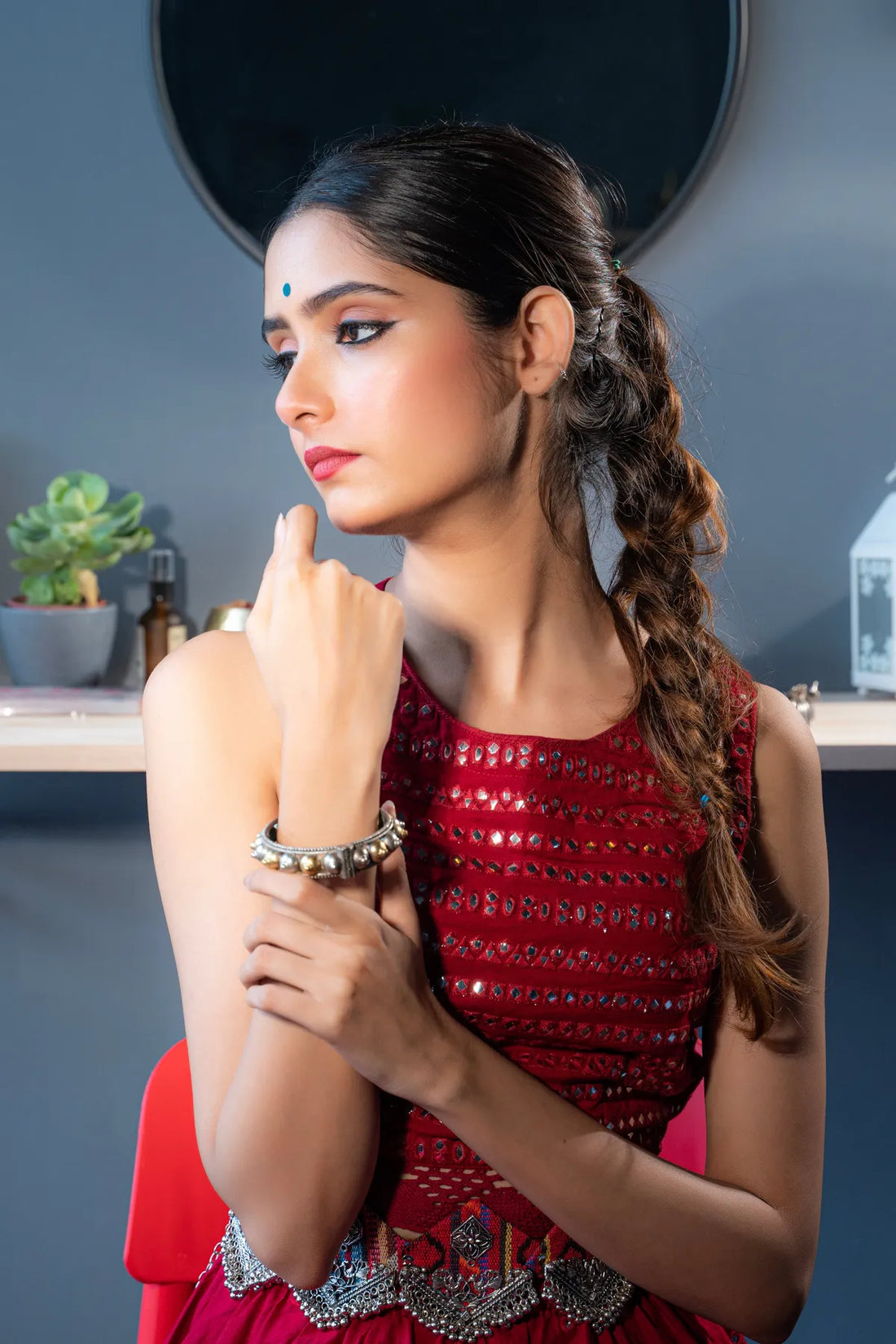 Ishani Moonlit Dual Essence Grace Kada